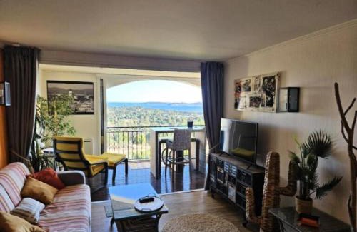 Les Restanques Apartment | Les Appartements aux Restanques du Golfe de St Tropez - maeva Home - Appartement 2 pièces 4 personnes avec une magnifique vue mer - Prestige - super Home MAE-1035