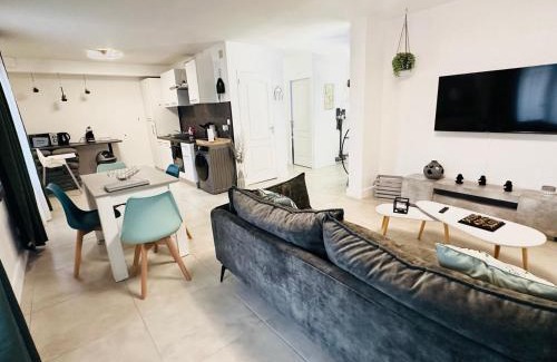 Saint-Laurent-d'Aigouze Apartment | Les Appartements du Mas - SAPHIR