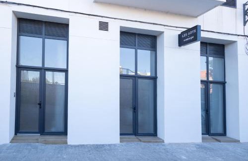 Montolivet Apartment | Les Arts Plaza by Concept Flats