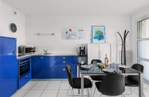 Le Dramont Apartment | Les Bastides (O4 023) by Interhome