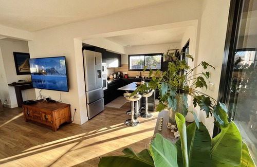 Messanges Villa | Les cabanes de l'océan, with swimming pool and direct access to the wild beach