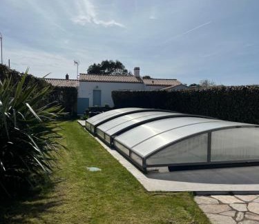 Noirmoutier-en-l'Ile Bed & Breakfast | Les Chênes Verts