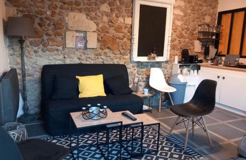 Vernoil-le-Fourrier Bed & Breakfast | Les chambres du Vau Profond
