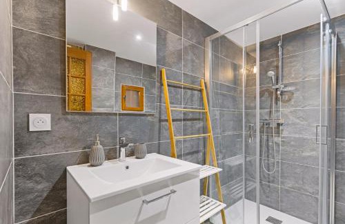 Montrevel-en-Bresse Apartment | Les chambres Tonics