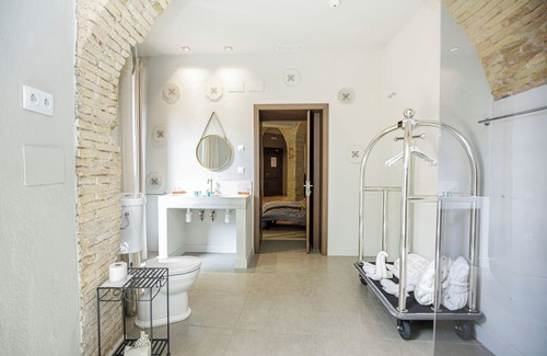 Vic Hotel | Les Clarisses Hotel Boutique