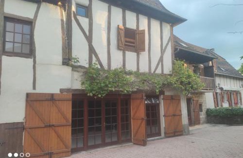 Pazayac Apartment | Les colombages bis