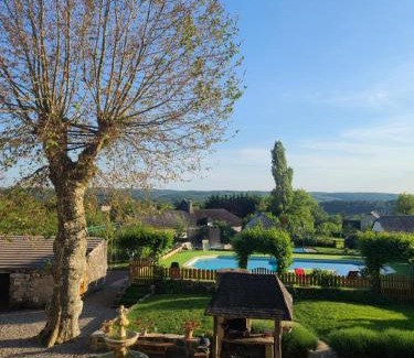 Noailles House | Les Dépendances du Château