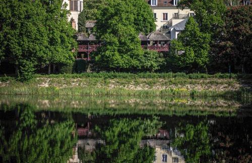 Ville-d'Avray Hotel | Les Etangs de Corot