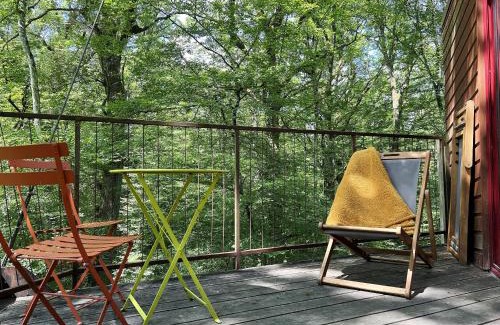 Saint-Verain House | Les Galants
