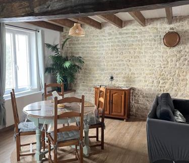 Bernay-Saint-Martin House | Les granges