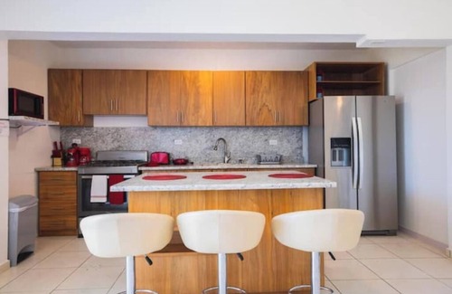 Puntas House | Les Guest House 1 Bedroom Apartment with Pool