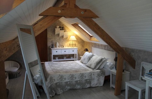 Aulnay-sur-Mauldre House | Les Hauts Du Val - chambres d'hotes