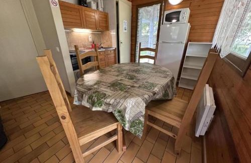 Brocas House | Les helianthemes