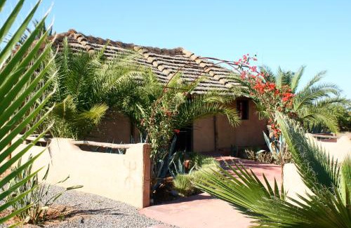 Sidi Abdallah Ghiat House | Les Jardins D'issil