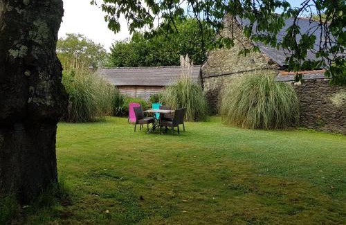 Rochefort-en-Terre Bed & Breakfast | Les Locations du Puits