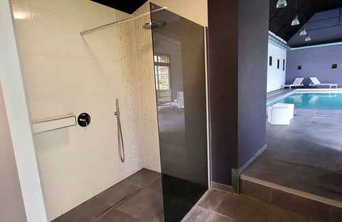 Servon Cabin | Les lodges de la baie