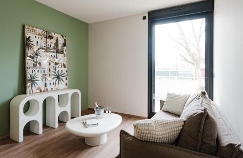 Le Vaudreuil Hotel | Les Lodges de Socrate