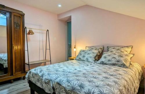 Thierville-sur-Meuse Apartment | Les loges de Véro DUPLEX , appartement NEUF classé 3 étoiles - Garage vélo et moto - Parking Privé - 1 chambre et un canapé convertible - Géré par PrestaZen'Services