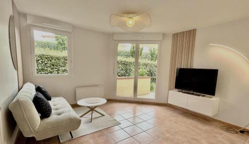 Castelnau-d'Estretefonds House | Les Nuits d'Embalens