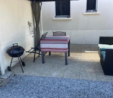 Le Teich Apartment | Les Oliviers