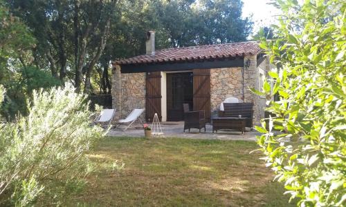 Flassans-sur-Issole House | LES PAPILLONS