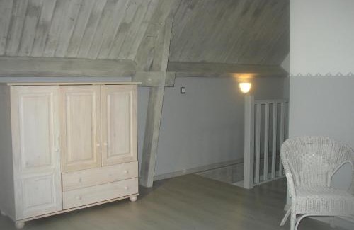 Montignac House | Les PETITES PIERRES DE PEYROUSSELLE