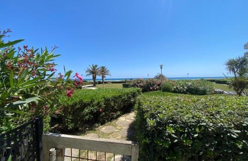 La Cote Radieuse Apartment | Les pieds dans l'eau