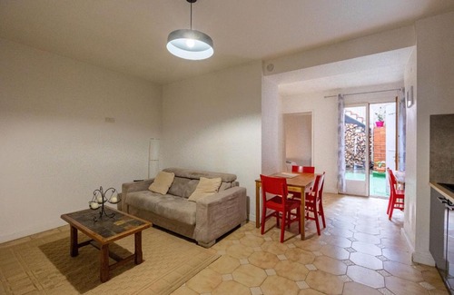 Villemur-sur-Tarn Apartment | Les Platanes
