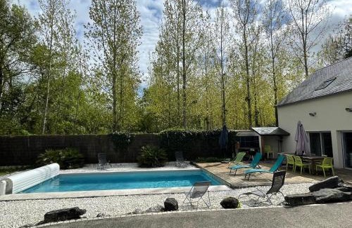 Noizay House | Les Prairies du Val d'Amboise Grand Gite 15 pers PMR avec piscine