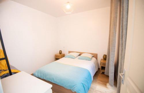 Accolay Apartment | Les Rêveries de la Tour