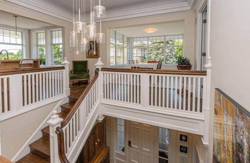 Desjardins Bed & Breakfast | Les Suites Kaishi