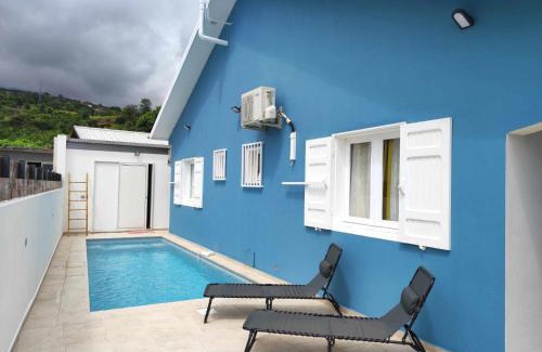 L'Etang-Sale Villa | Les Villas Cannelles