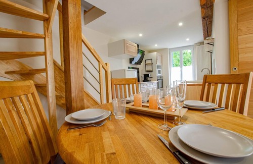 Brevonnes House | Les Volets Bleus - BREVONNES