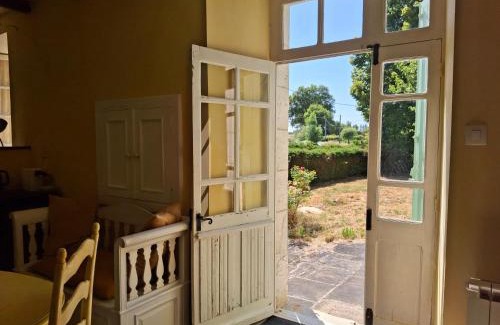 Roussines House | Les Volets Verts, ROUSSINES, CHARENTE, 16310 FRANCE