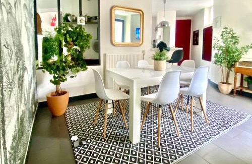Prince–Marmottan Apartment | LESPARISNORMANDS - le duplex de la reine, proche Parc des expositions porte de Versailles et Tour Eiffel