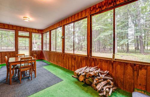 Whitehall House | Less Than 1 Mi to Lake Michigan Peaceful Cabin with Yard!