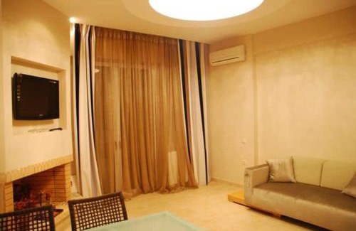Methana House | LESSIOTI APARTMENTS