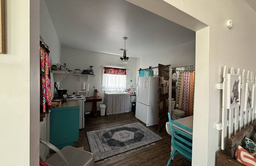 Lake Forest Estates House | Let "Rubies Rental" Be your Winter Escape