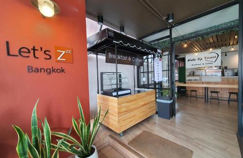 Wat Sam Phraya Hotel | Let's Zzz Bangkok