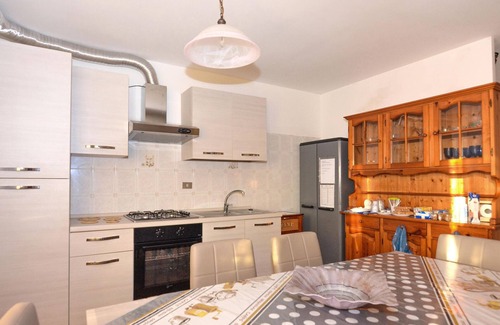 Montemitro Apartment | Let yourself be enchanted by the fantastic landscape panorama of this vacation home.