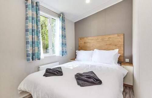 Leven Resort | Letham Feus Lodge and Caravan Park