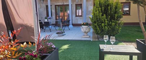 Darlowko Bed & Breakfast | Letnia willa Jacuzzi & Sauna