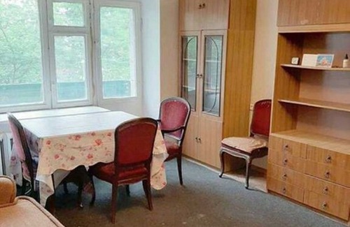 Dniprovs'kyi District Bed & Breakfast | Levoberegna Station House in Київ
