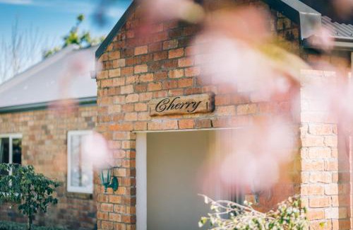 Cambridge House | Lexington Park Cottages
