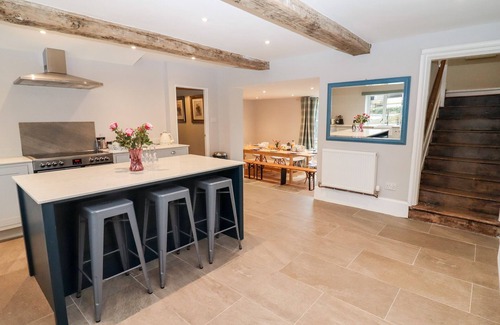 Blaisdon Cottage | LEY MILL FARM, family friendly, with a garden in Huntley