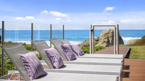 Sapphire Beach House | Liapari Beach House - Beach back yard, Pool, Spa