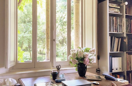 Roncopascolo Villa | Library room in a 19th-century villa