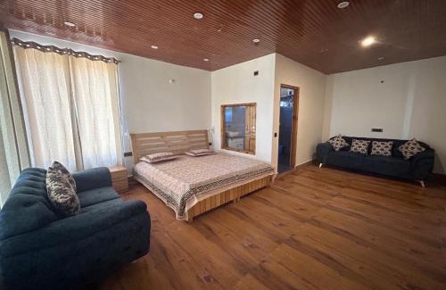 Khajjiar House | Lifessenza Homestay