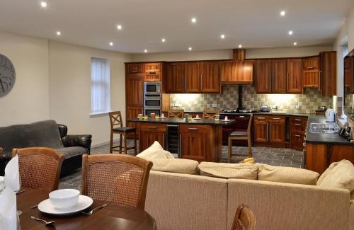 Thornhill House | Liftingstane Farmhouse