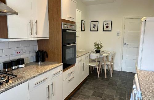 Poulton-le-Fylde Apartment | Light And Spacious Highcross Apartment